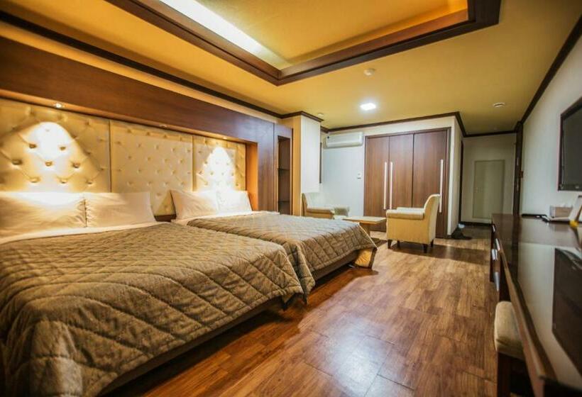 Номер Deluxe, Incheon Airport Hotel Zeumes