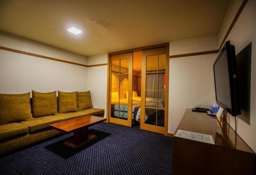 ジュニアスイート, Incheon Airport Hotel Zeumes