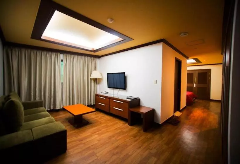 エクゼクティブスイート, Incheon Airport Hotel Zeumes