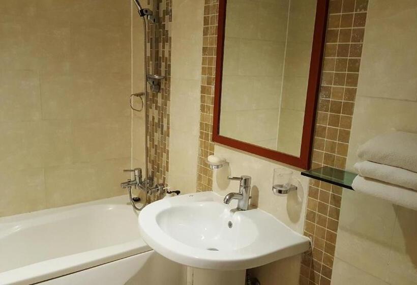 Трехместный Номер Deluxe, Incheon Airport Hotel Zeumes