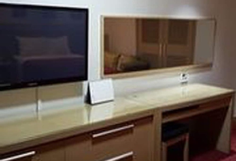 Трехместный Номер Deluxe, Incheon Airport Hotel Zeumes