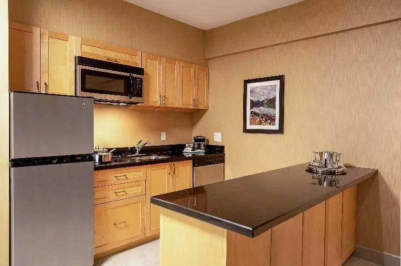 اتاق استاندارد سه نفره, Le Caspien Boutique