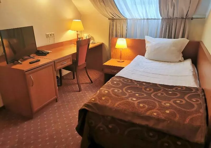 اتاق استاندارد یک نفره, Mabre Residence