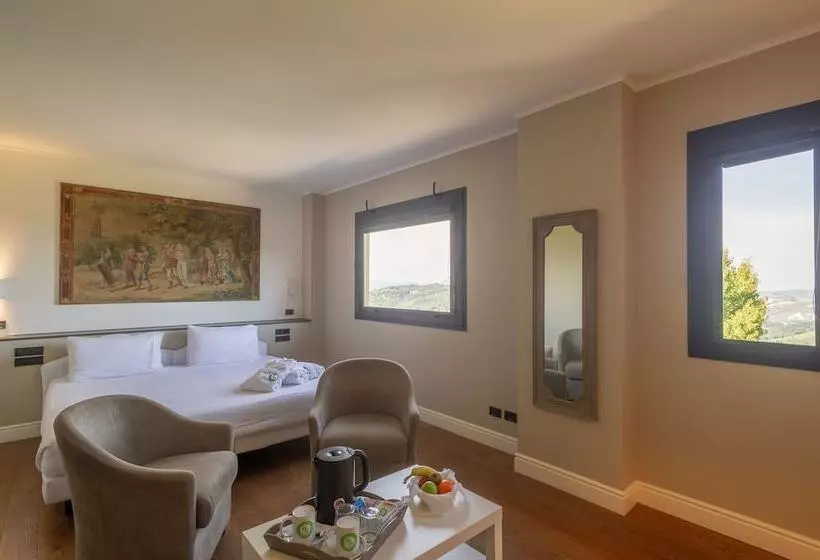 سوئیت جونیور با چشمانداز, Mamiani & Relaxing Spa Urbino