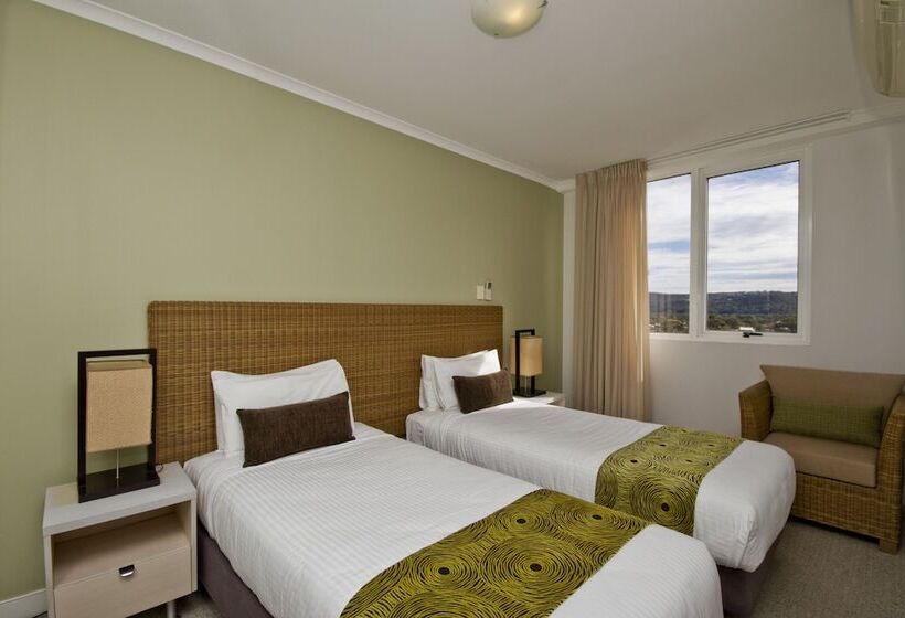 Люкс 2 Спальни, Mantra Ettalong Beach