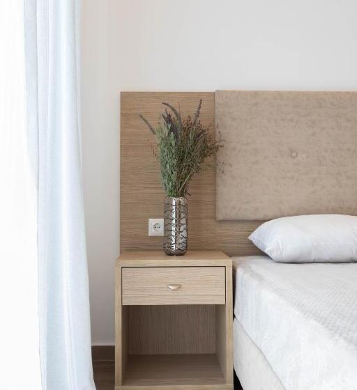 バルコニー付きジュニアスイート, Mare Naxia