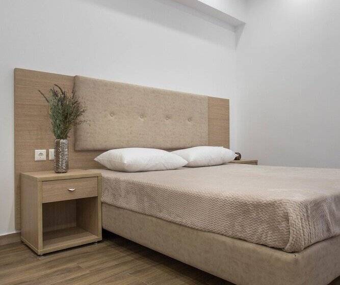 スタンダードトリプルルーム, Mare Naxia