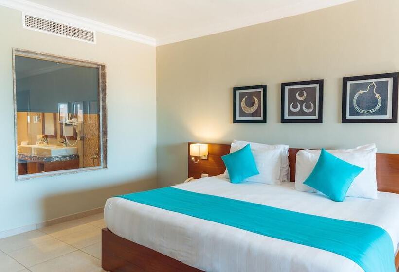 سوییت خانوادگی, Nubian Village, Families And Couples Only