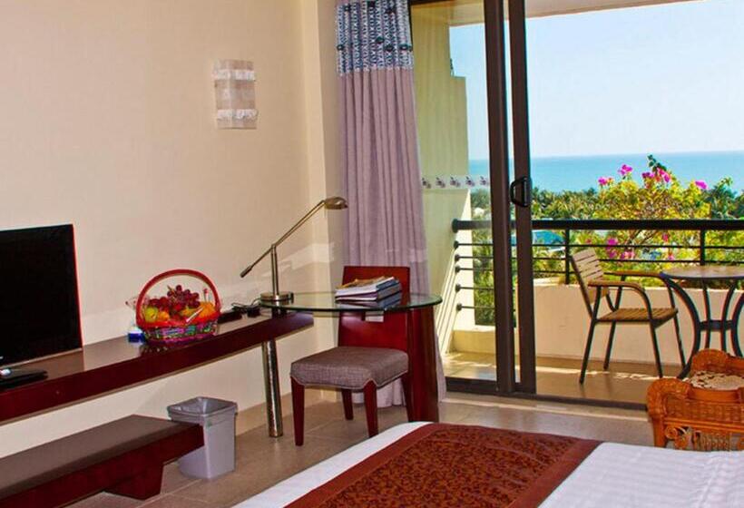 חדר דלוקס נוף לים, Palm Beach Resort & Spa