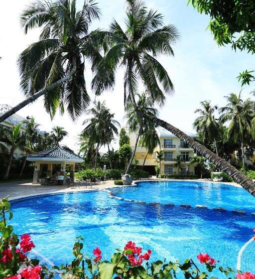 Люкс Вид на Сад, Palm Beach Resort & Spa