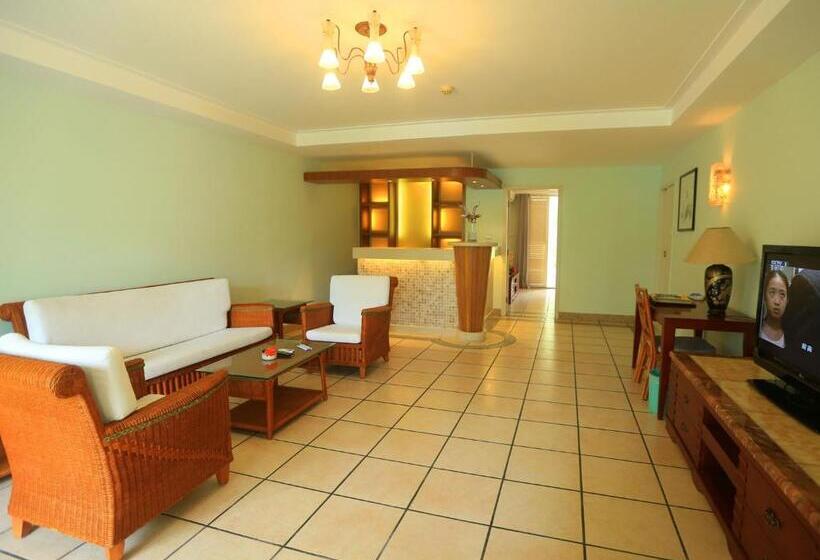 סוויטה נוף לגינה, Palm Beach Resort & Spa