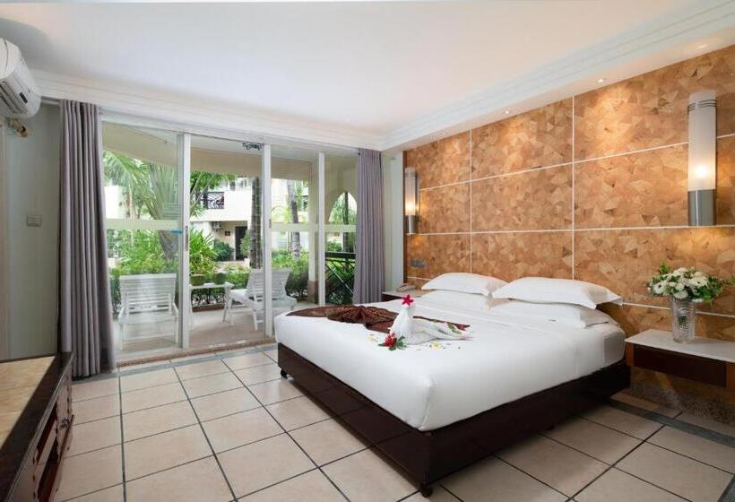 Люкс Вид на Сад, Palm Beach Resort & Spa