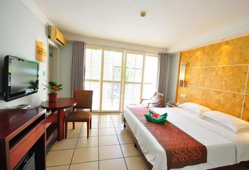 Villa 4 Makuuhuonetta, Palm Beach Resort & Spa