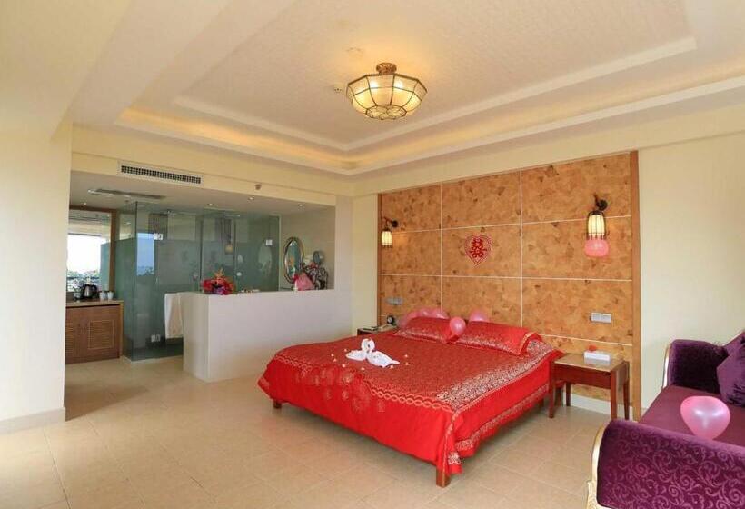 Люкс Deluxe Вид на Море, Palm Beach Resort & Spa