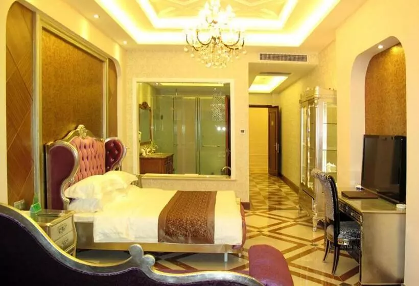 Bisneshuone, Palm Beach Resort & Spa
