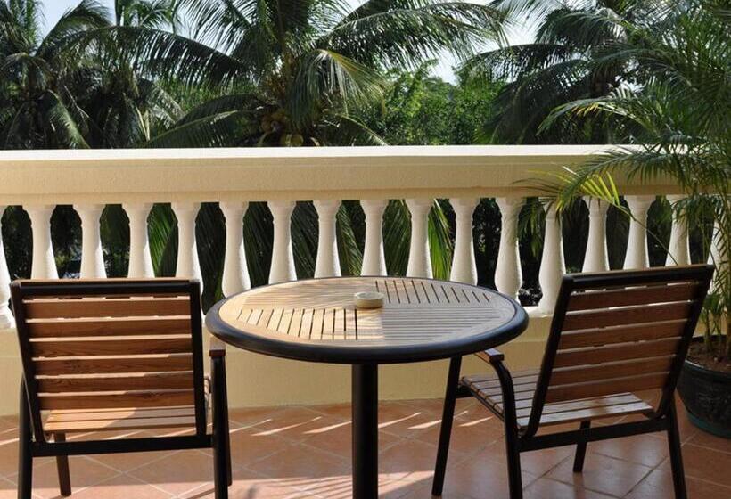 Номер бизнес-класса, Palm Beach Resort & Spa