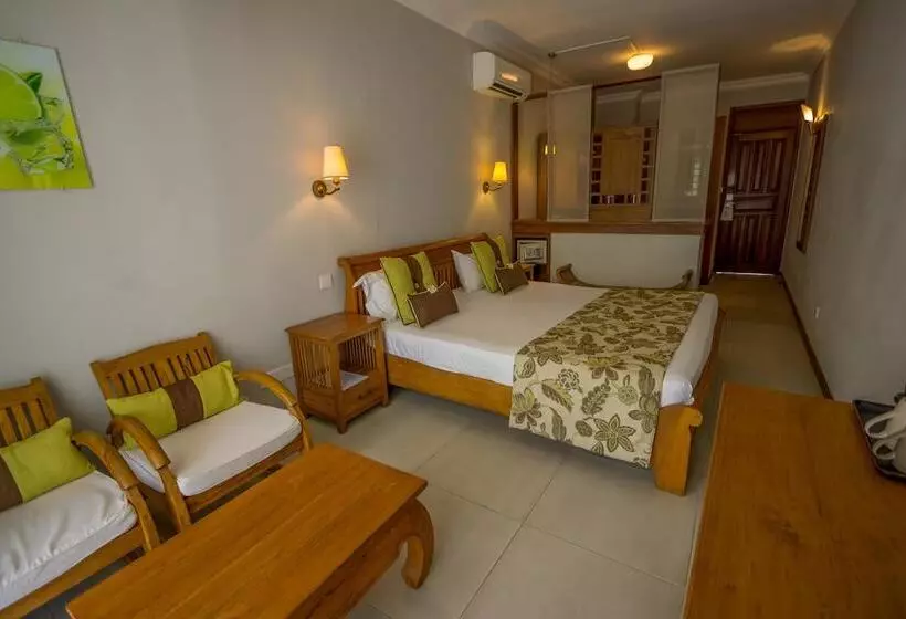 اتاق لوکس, Le Peninsula Bay Beach Resort & Spa