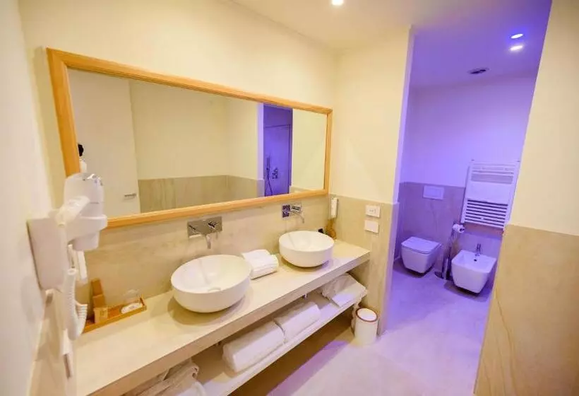 سوییت لوکس, Regiohotel Manfredi