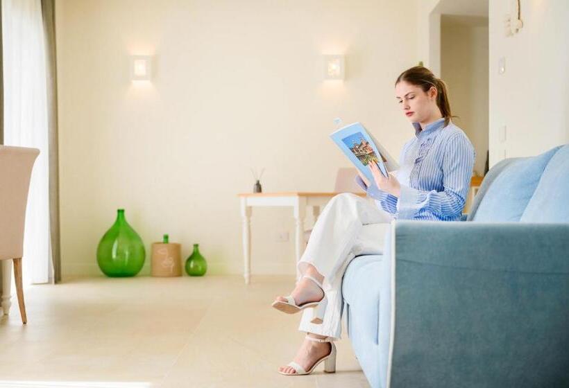 带按摩浴盆的套房, Regiohotel Manfredi