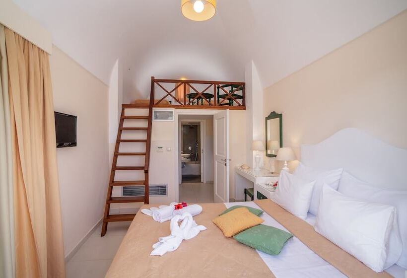 复式房间, Sellada Beach