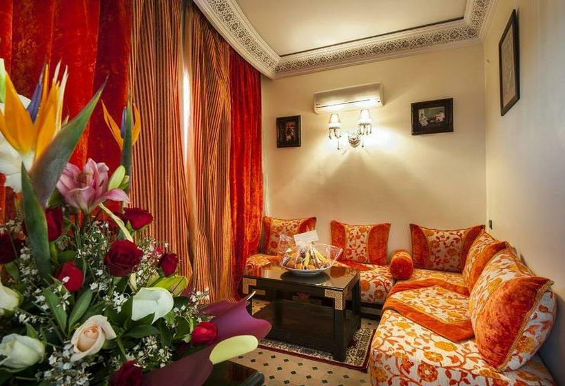 سوییت جونیور با بالکن, Le Caspien Boutique