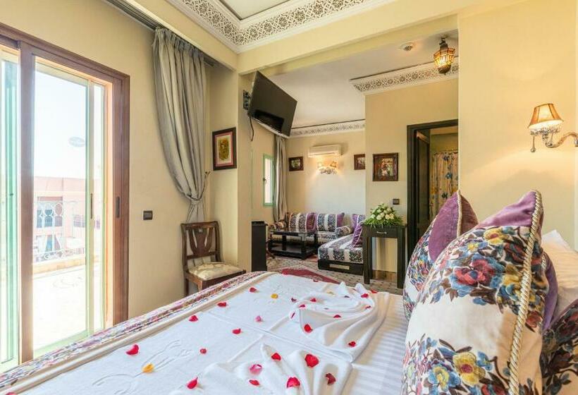 Junior Suite with Balcony, Le Caspien Boutique