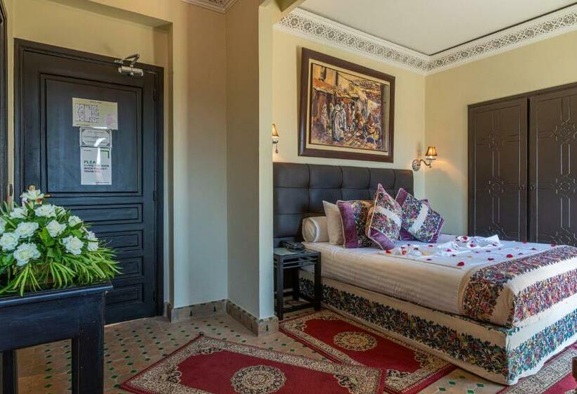 Junior Suite with Balcony, Le Caspien Boutique