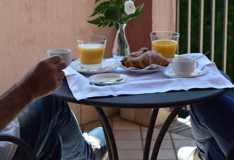 غرفة قياسية, Marina Palace Hotel & Congress Hall