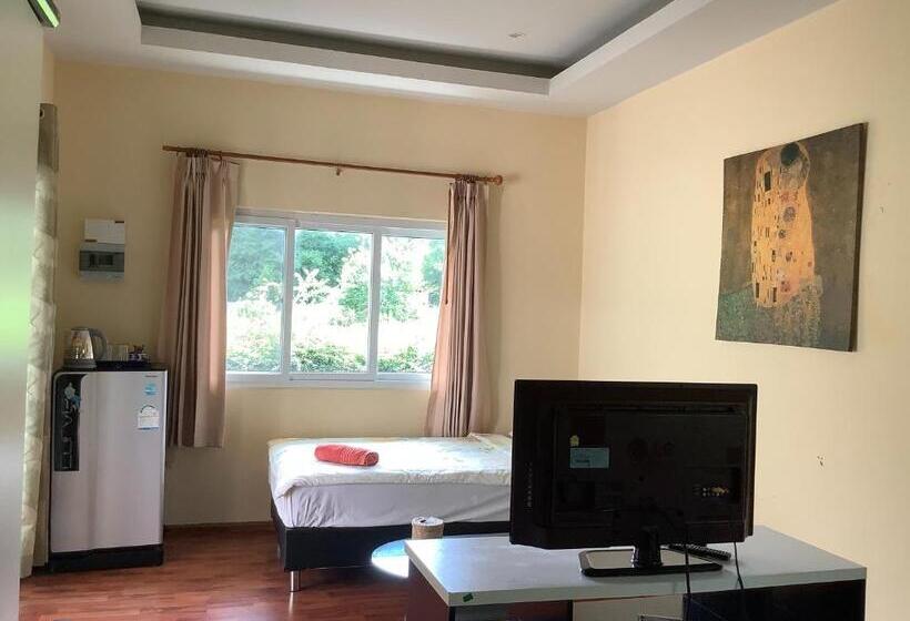 Люкс с Террасой, Khanom Garden Suite