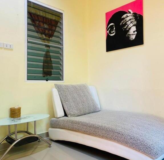 스탠다드 스튜디오 정원 전망, Khanom Garden Suite