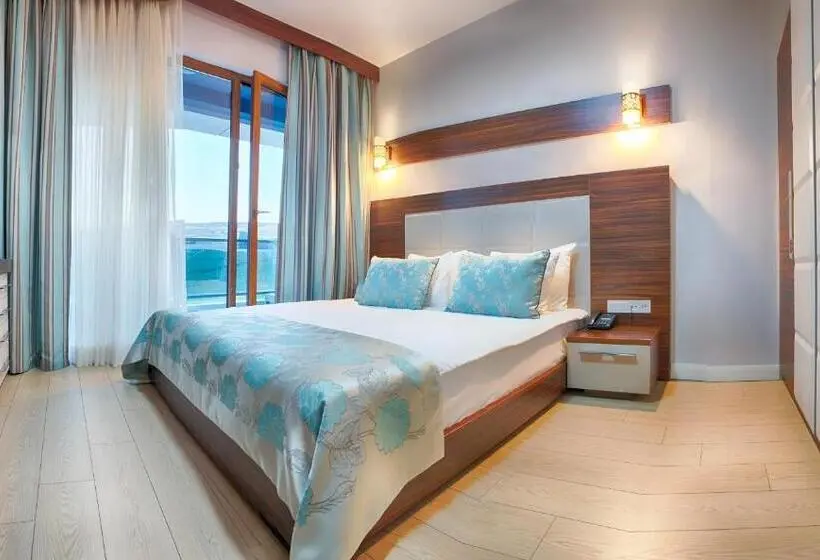سوئیت جونیور با چشم‌انداز کوهستان, Sivas Termal Hotel Spa &