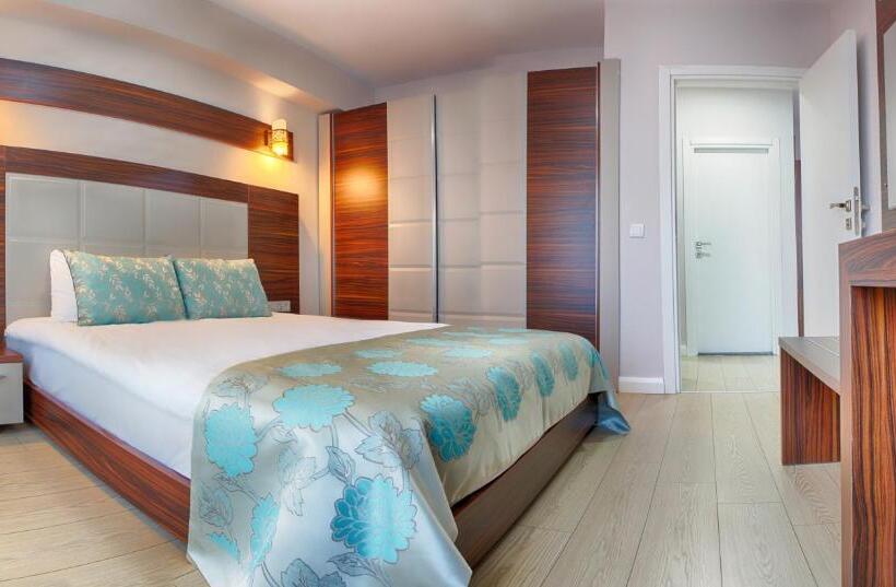 سوئیت جونیور با چشمانداز کوهستان, Sivas Termal Hotel Spa &