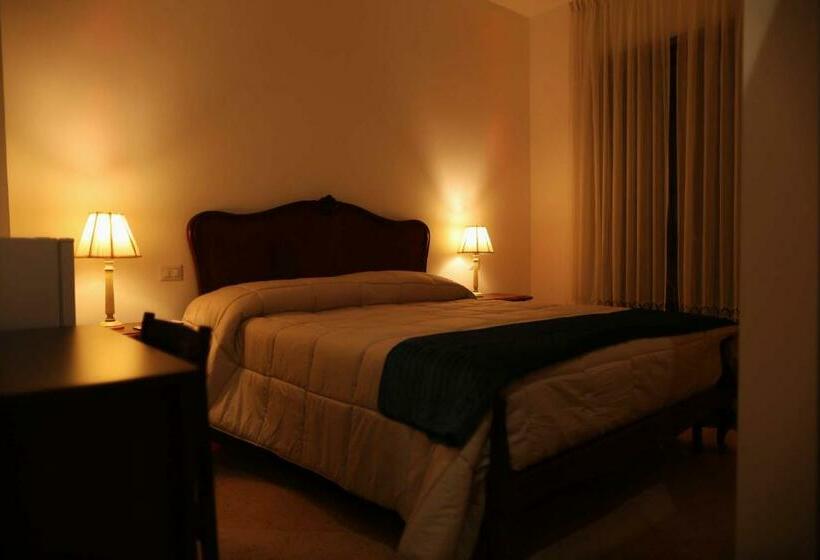 اتاق استاندارد با بالکن, B&b Bailardo