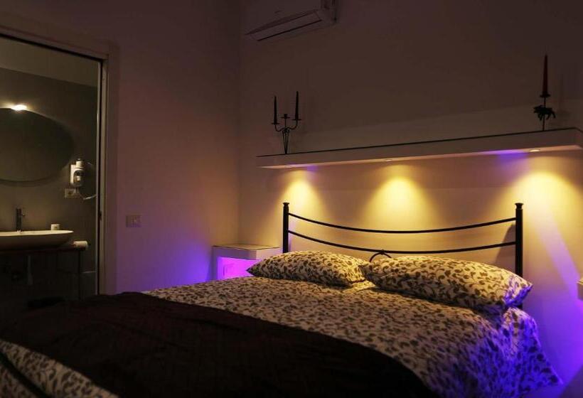 اتاق استاندارد با بالکن, B&b Bailardo