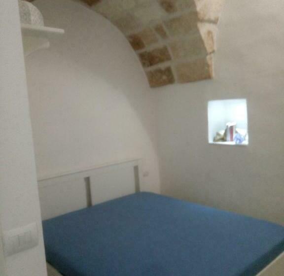 חדר סטנדרט עם מרפסת, Romi