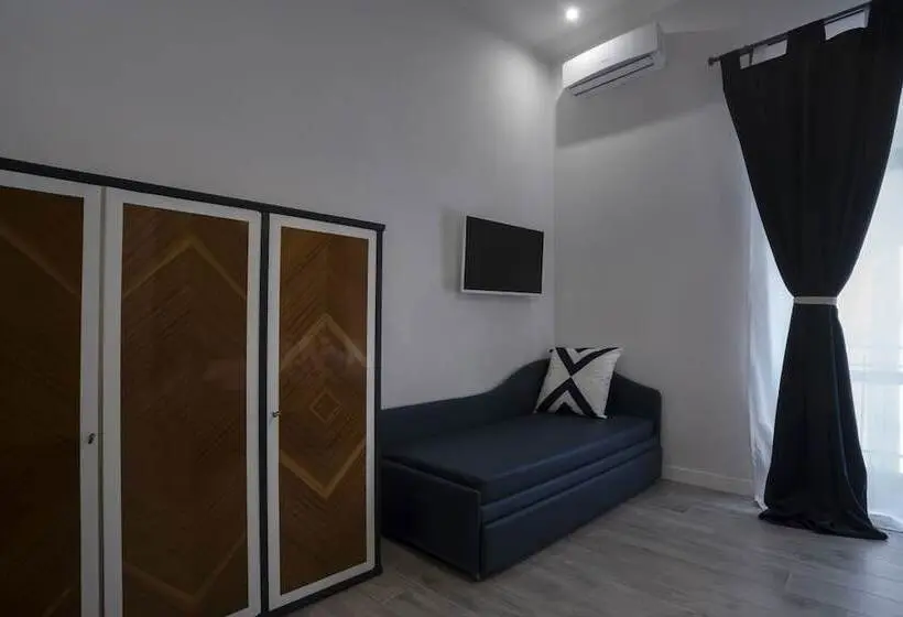 デラックスの４人部屋, Sant Alfonso Bed And Breakfast Napoli