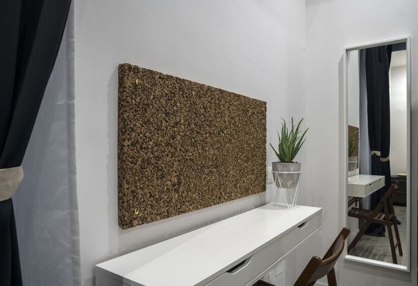 اتاق لوکس چهار تخته, Sant Alfonso Bed And Breakfast Napoli