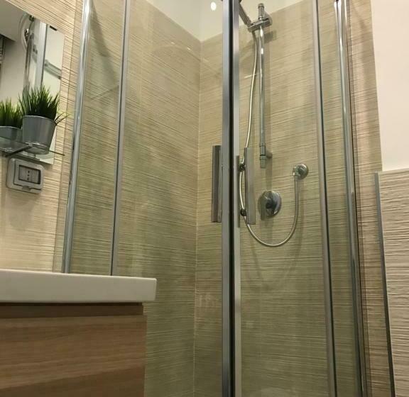 标准三人间, B&b Quasi In Centro