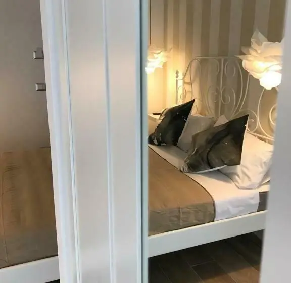 اتاق استاندارد سه نفره, B&b Quasi In Centro