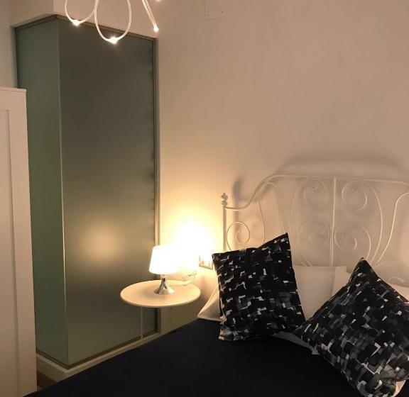 标准单人间, B&b Quasi In Centro