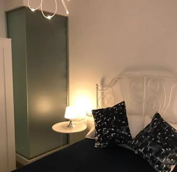 اتاق استاندارد یک نفره, B&b Quasi In Centro