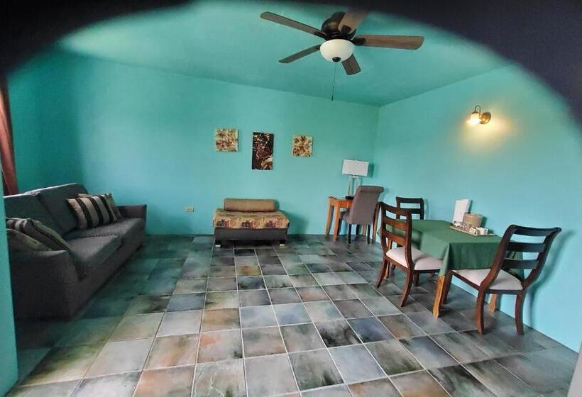 آپارتمان 1 خوابه, Lamblion Holiday Apartment