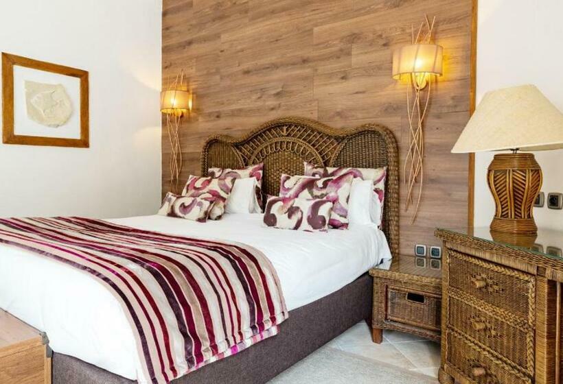 غرفة عائلية, Africa Jade Thalasso