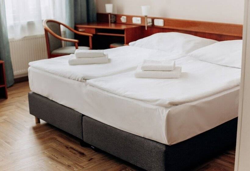 Habitación Estándar, Alton