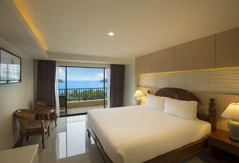 带海景的行政房, Chanalai Garden Resort, Kata Beach
