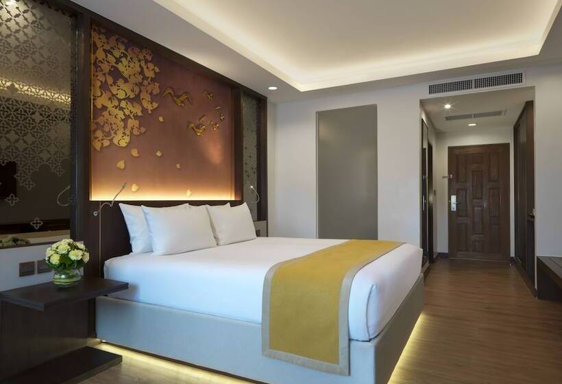 Номер Клуб, Chanalai Garden Resort, Kata Beach