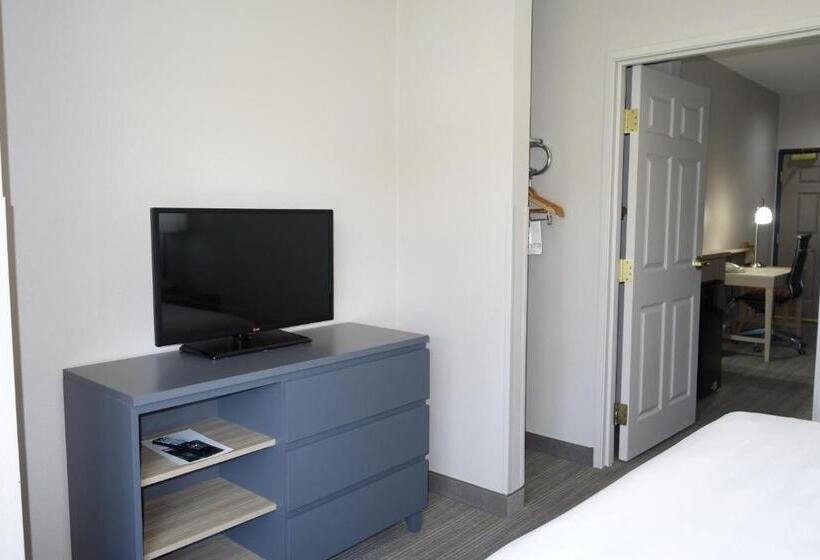 Люкс Кровать Кинг, Country Inn & Suites By Radisson, Round Rock, Tx