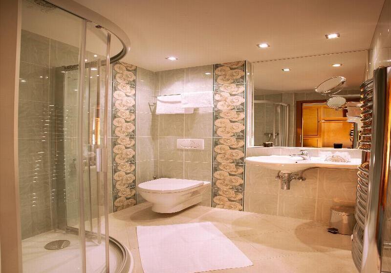 Quarto Superior Individual, Green Garden