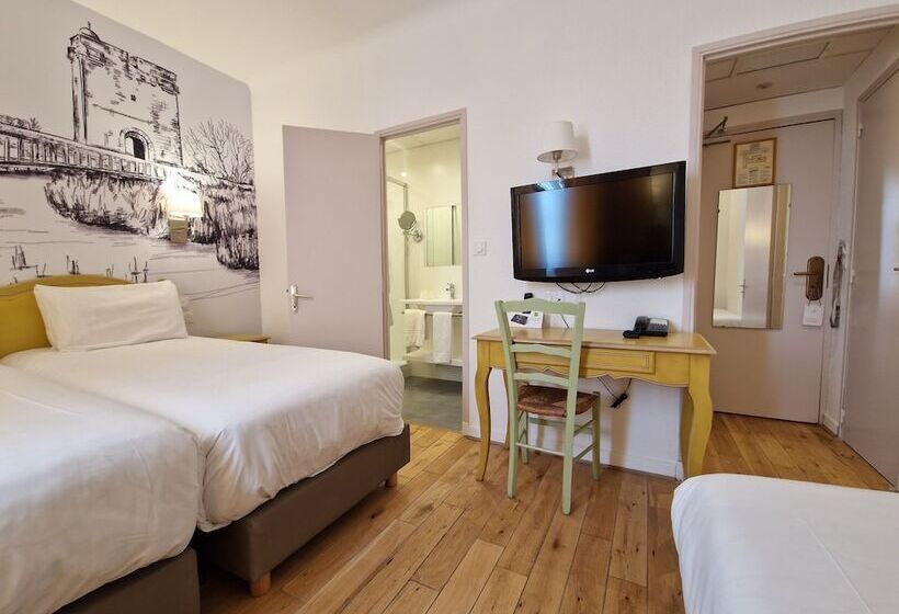 스탠다드 트리플 룸, Logis Vignes Blanches Hôtel Cosy Et Restaurant De Terroir