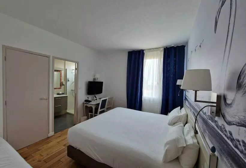 Superior Triple Room, Logis Vignes Blanches Hôtel Cosy Et Restaurant De Terroir